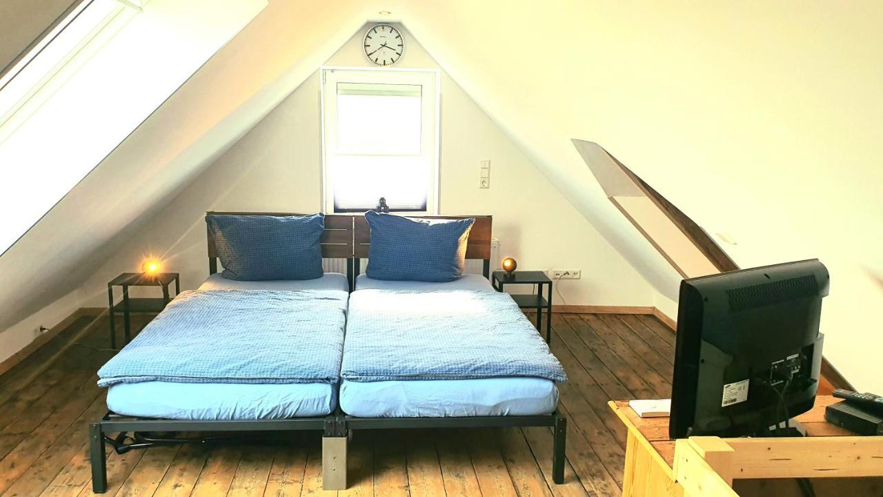 Frankes City Sleep Apartment, 6 Einzelbetten เฟลแบร์ท ภายนอก รูปภาพ