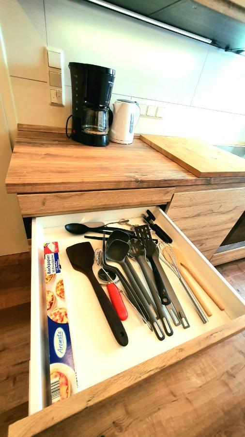 Frankes City Sleep Apartment, 6 Einzelbetten เฟลแบร์ท ภายนอก รูปภาพ
